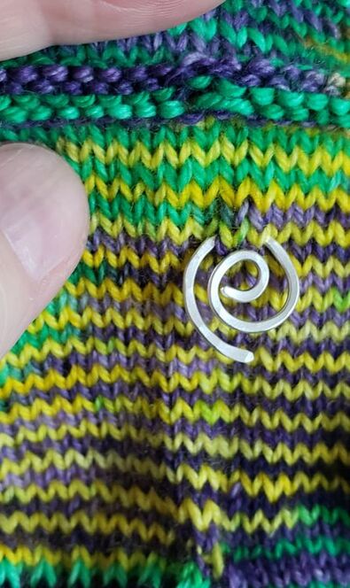 Sterling silver stitch marker for knitting