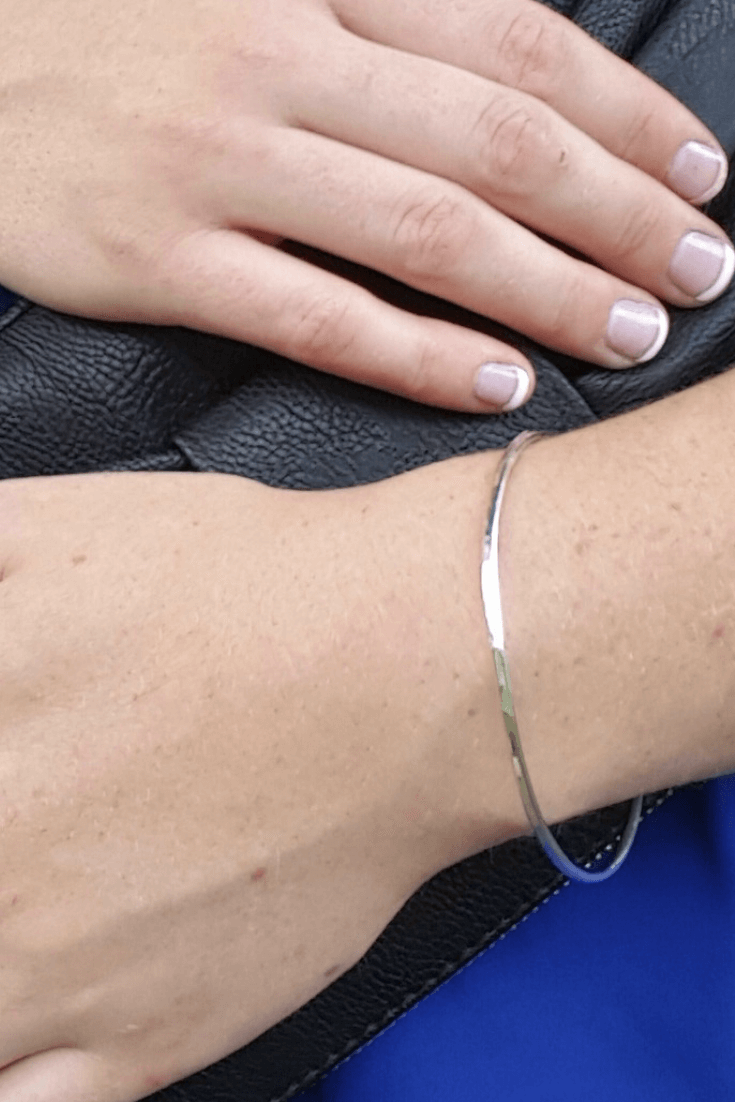 Silver thin bangle bracelets